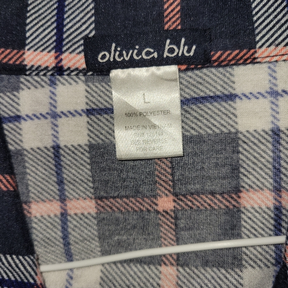 Button down Large - Picture 3 of 3